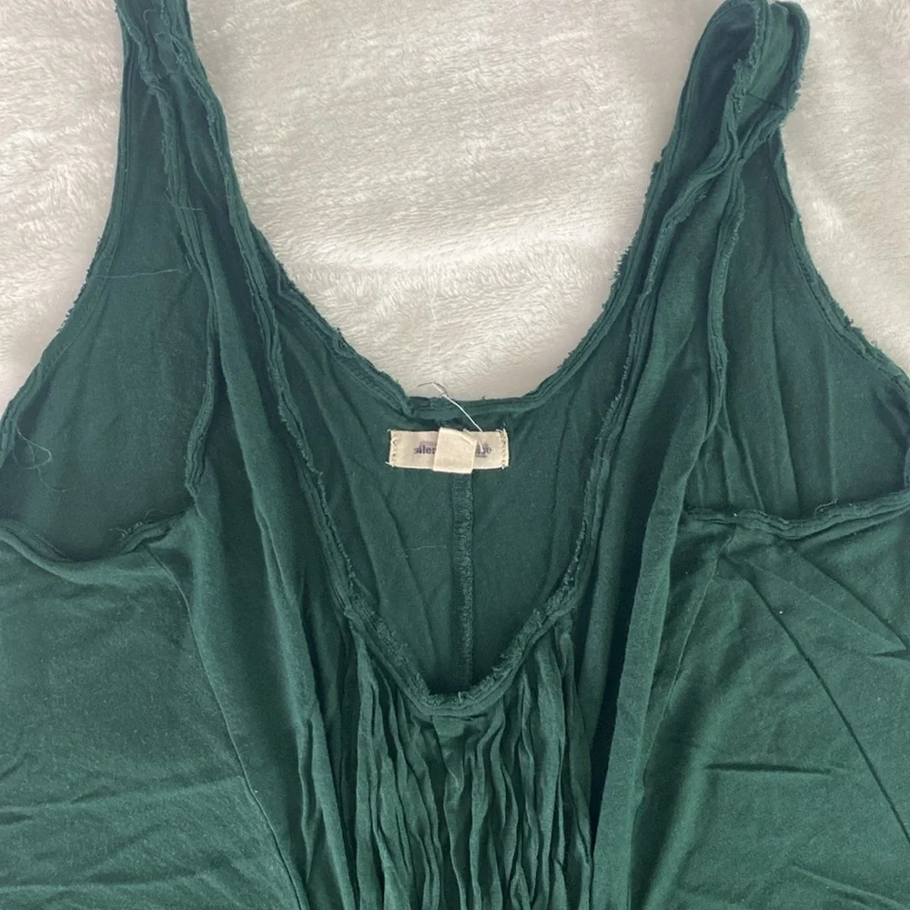 Dark green sleeveless wrinkly dress - Picture 6 of 17